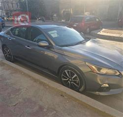 نيسان ألتيما